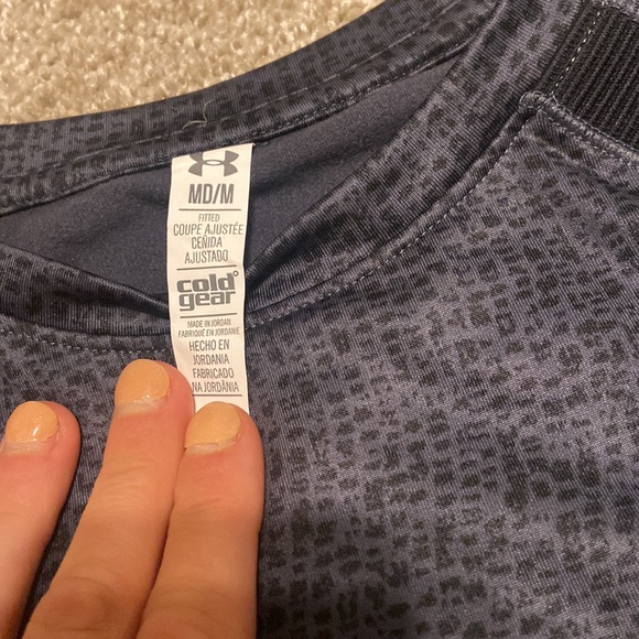 Under armour long sleeve - Picture 3 of 3